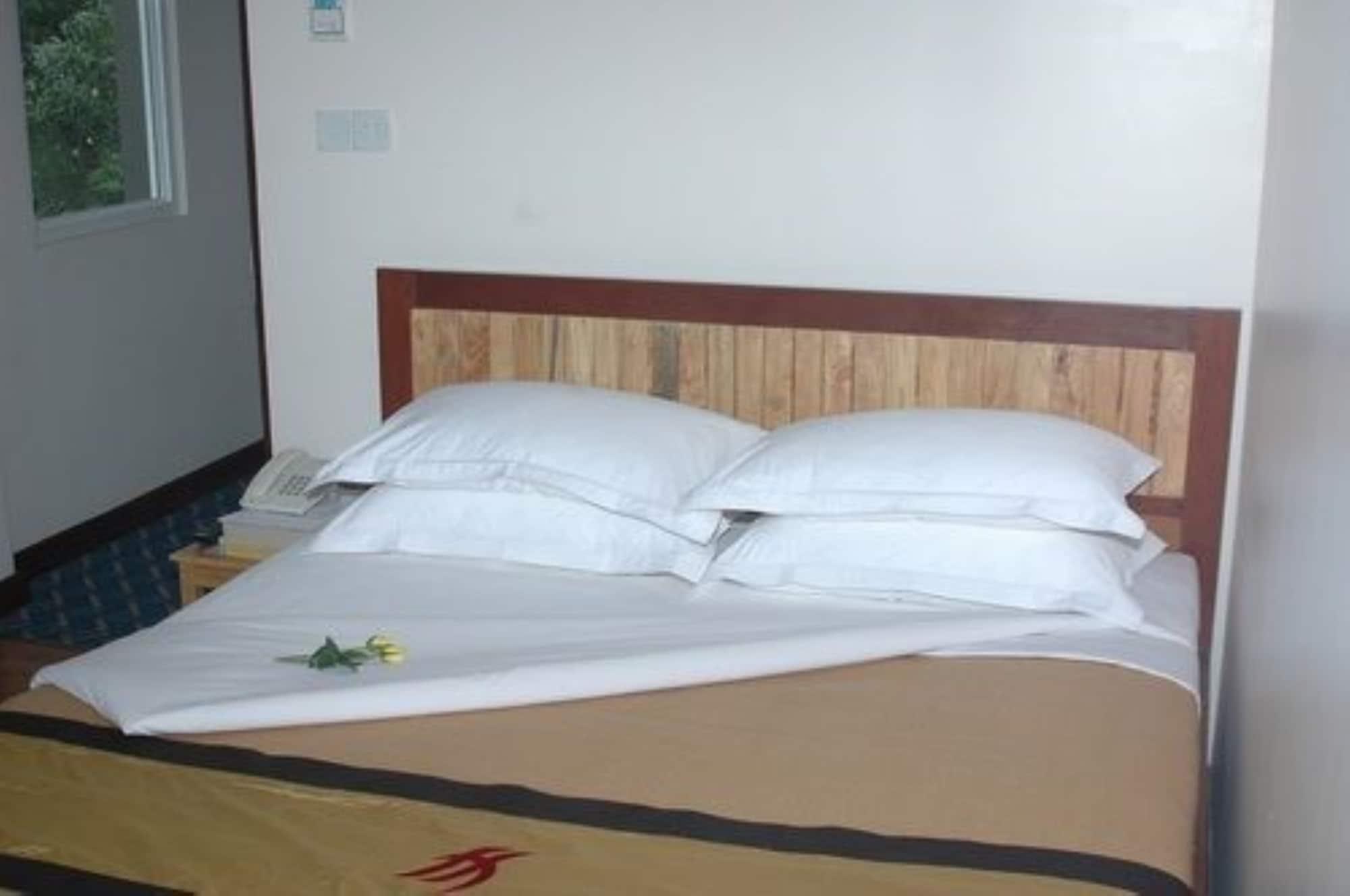 Hotel 7 Mile Yangon Eksteriør bilde