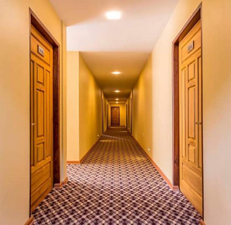 Hotel 7 Mile Yangon Eksteriør bilde