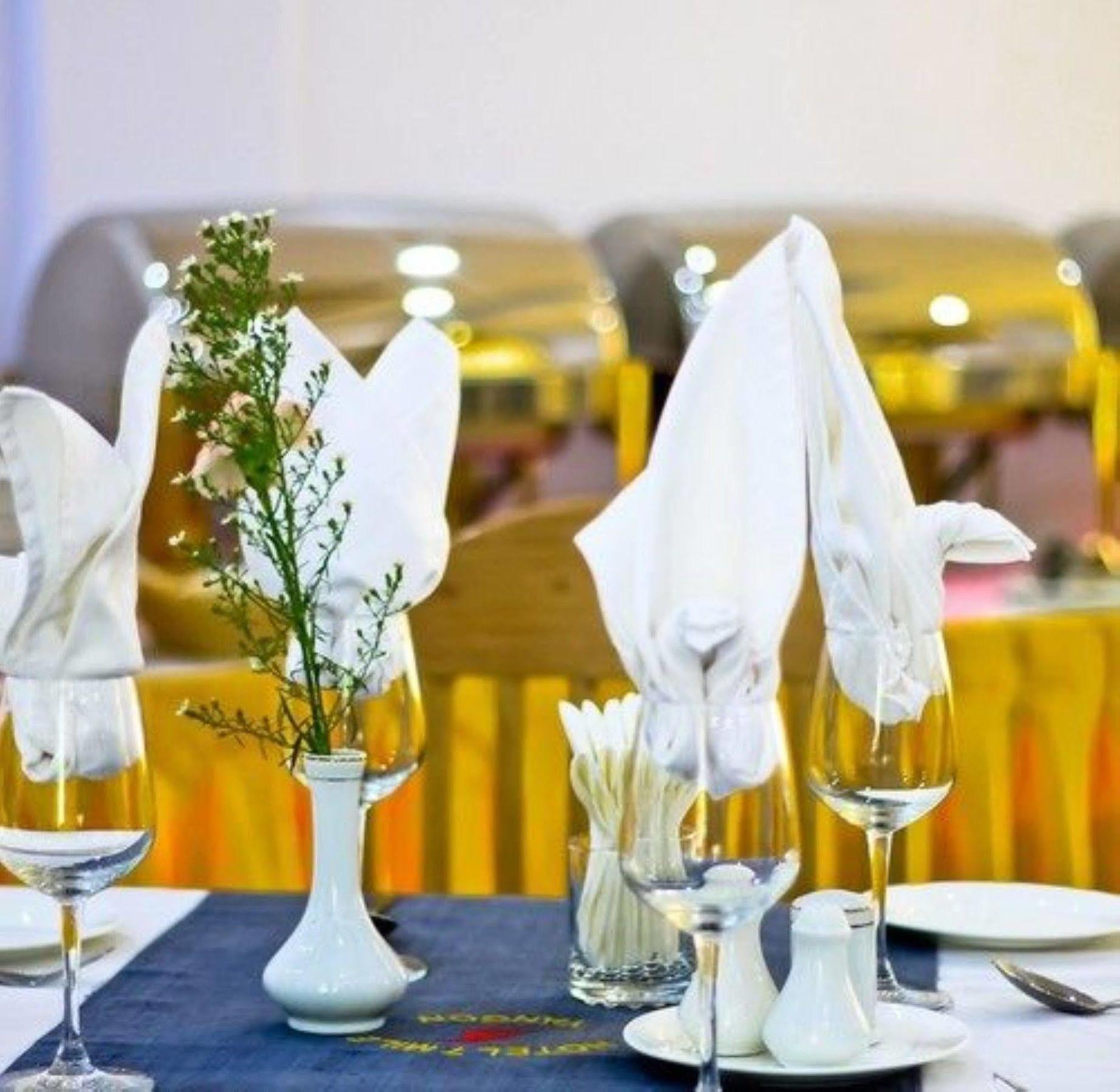 Hotel 7 Mile Yangon Eksteriør bilde